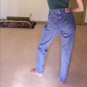 *SOLD Vintage Levi’s Denim 550 Jeans 29/20 Relaxed